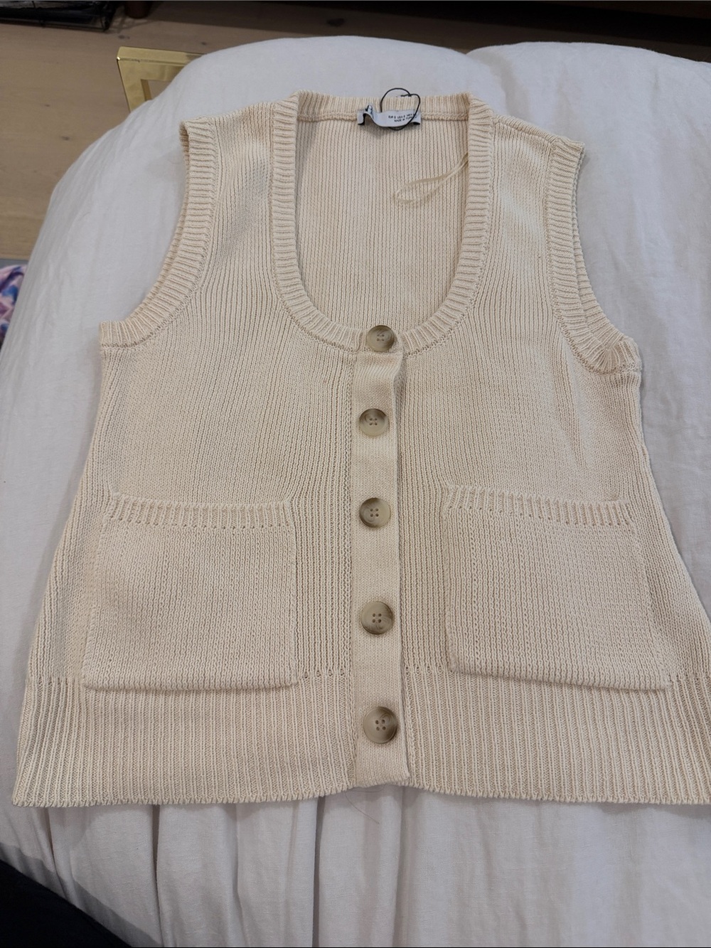 Worn once knit sweater vest Zara